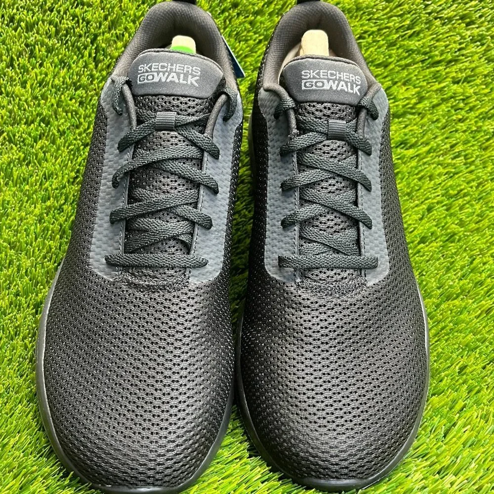 Skechers Go Walk Max Effort Mens Size 12EEE Black Running Walking Shoes Sneakers